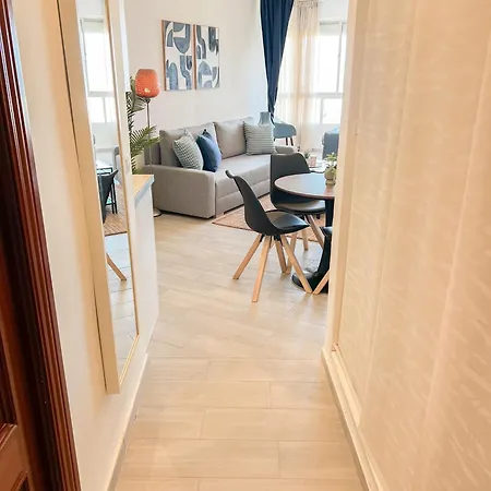 Apartment Cozy Aparment Sea Views La Torre